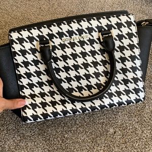Michael Kors Houndstooth Selma